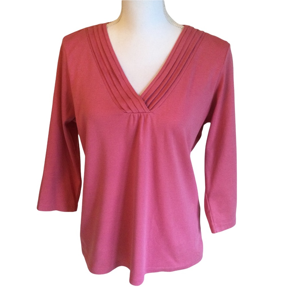 L.L.Bean Cotton V-Neck Pink Top. 3/4 Sleeves.